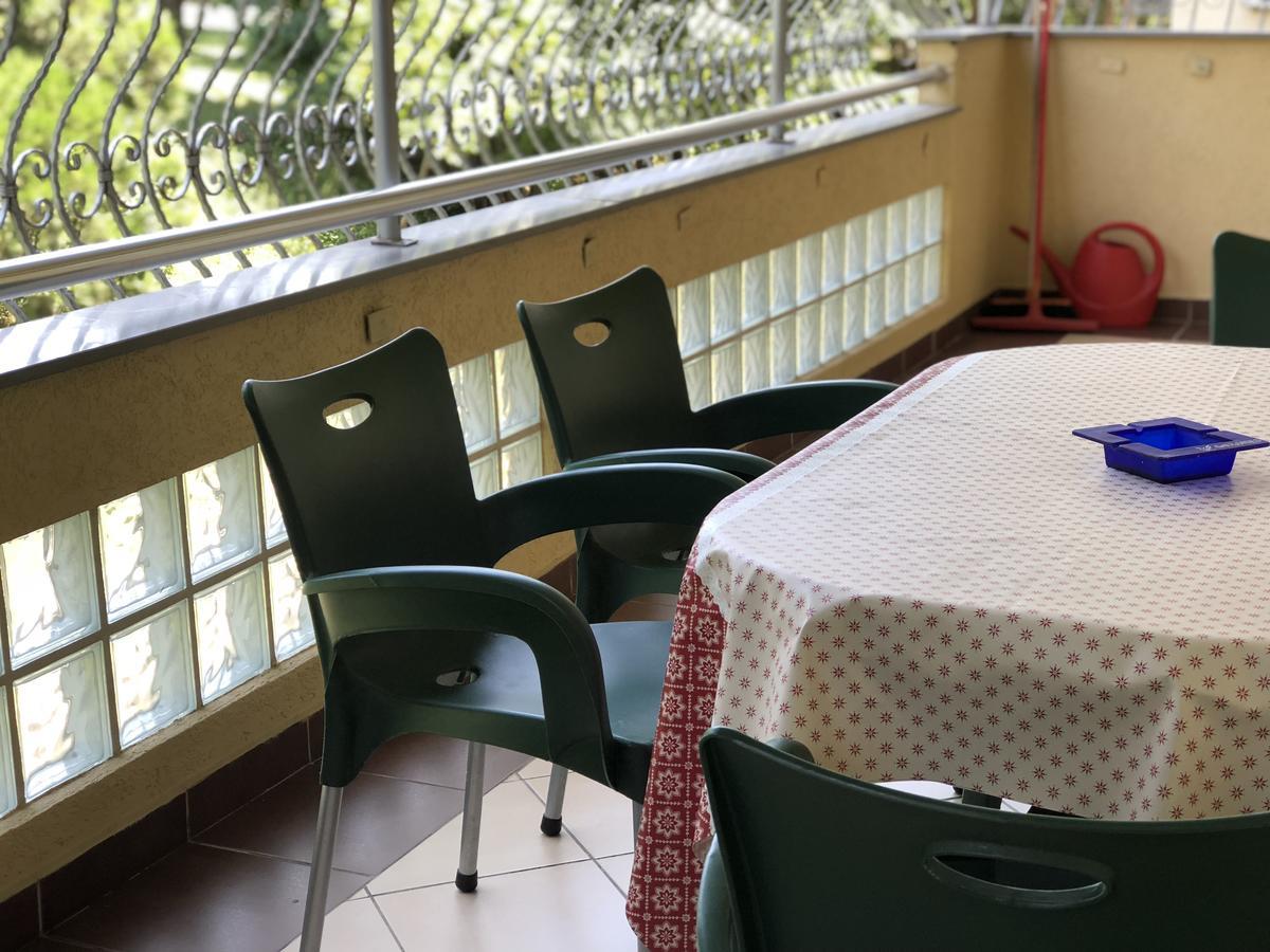 Ulpiana Apartment 普里什蒂纳 外观 照片